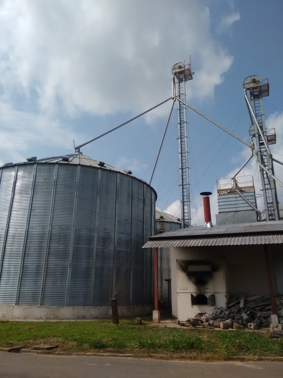 Visita a silo graneleiro na Transacreana.jpg