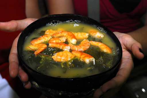 A culinária do estado do Acre tem raízes na cultura nordestina e indigena. Pratos à base de mandioca, como o tacaca (foto), são consumidos rotineiramente pela população.