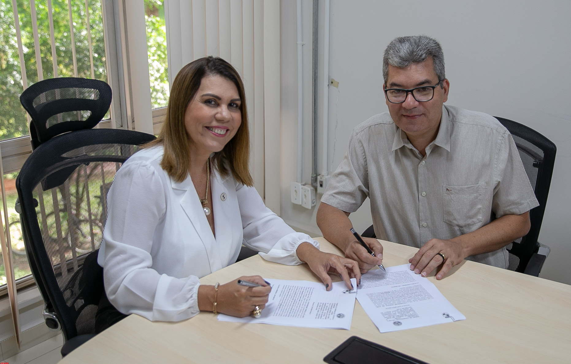 Ufac e governo do Acre firmam parcerias na educação