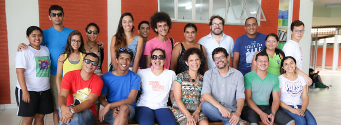 Alunos da Ufac levam teatro ao interior do Estado