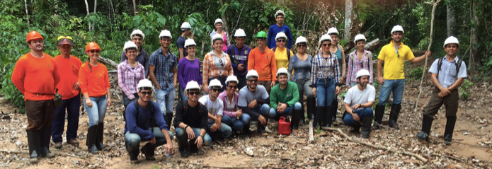 Alunos de Engenharia Florestal fazem visita de campo em RO