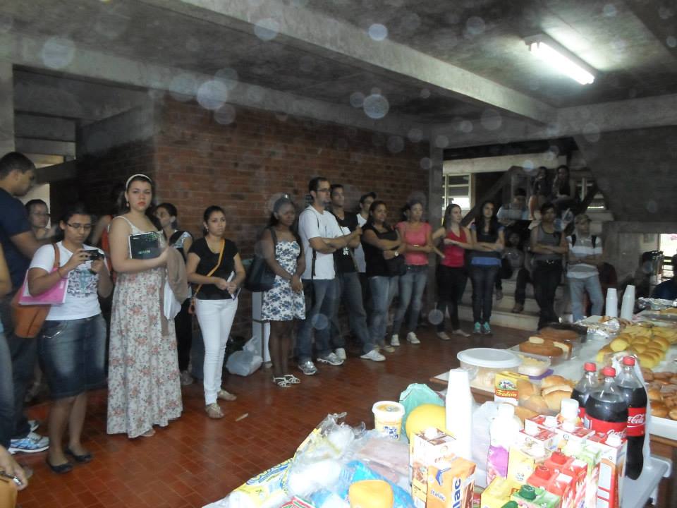 Alunos de Veterinária promovem ‘trote solidário’