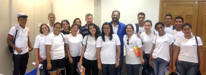 Arquivo Central da Ufac recebe visita de alunos do Senac