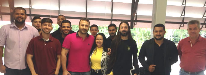 Arquivo Central recebe visita de servidores da Sesacre