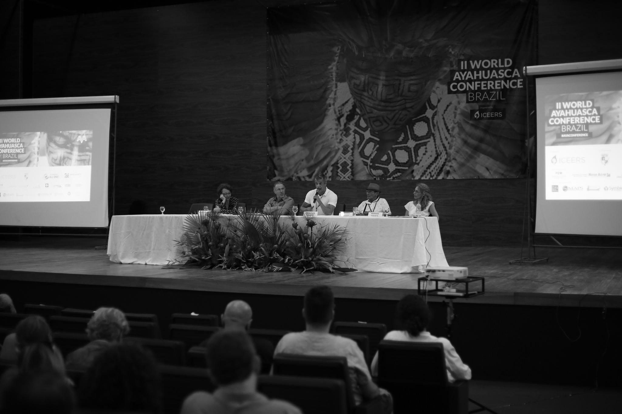 Ayahuasca é tema de mesa-redonda realizada pela Ufac