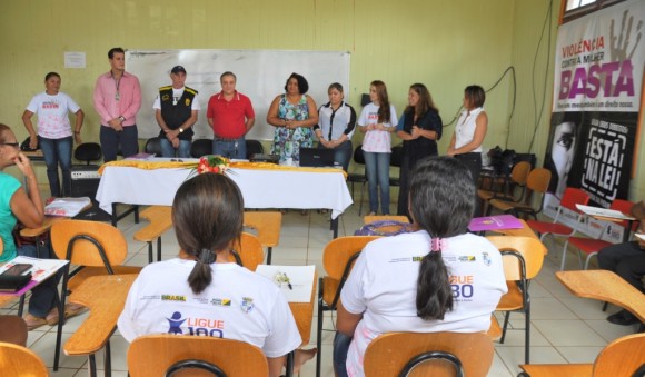 Campanha de enfrentamento à violência contra a mulher é lançada no Bujari