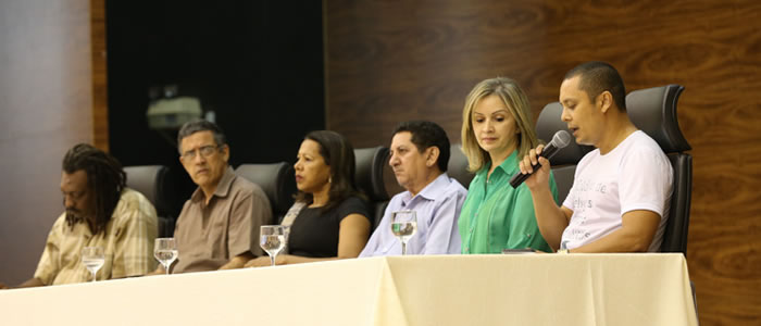 Colóquio sobre religiões foi aberto nessa 2ª-feira, 25, na Ufac