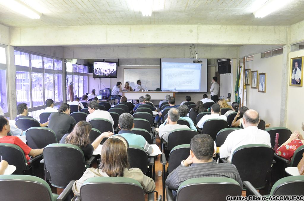 Conselho Universitário da Ufac aprova criação da Pró-Reitoria de Assuntos Estudantis