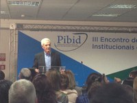 Coordenadora institucional do Pibid na Ufac participa de encontro nacional