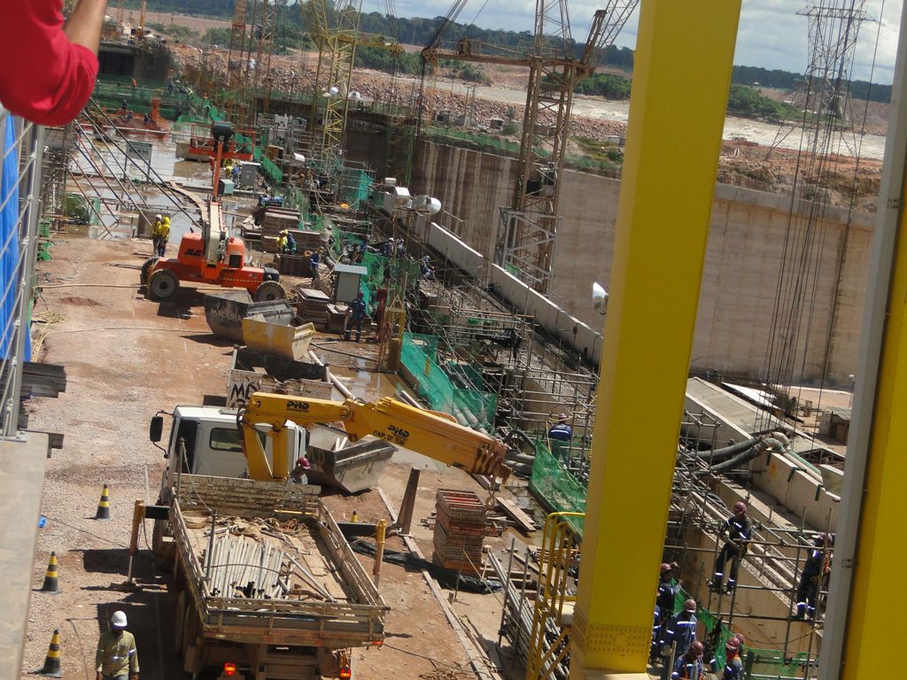 Estudantes da Ufac visitam hidrelétrica em Rondônia