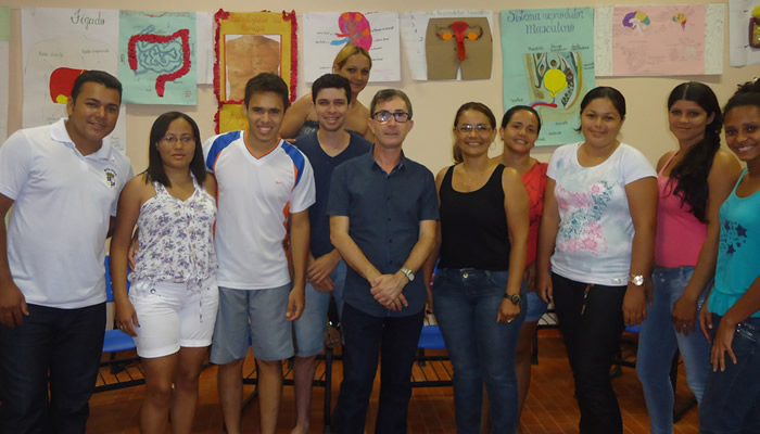 Professores promovem curso de extensão sobre projeto político pedagógico em Xapuri