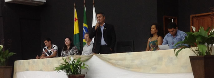 Reitor participa da abertura da 2ª Semana de Comunicação Social do Juruá