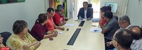 Reitor recebe representantes do comando local de greve