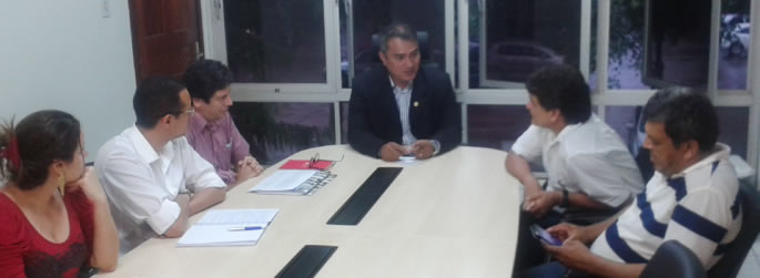 Reitor recebe visita do deputado federal Henrique Afonso