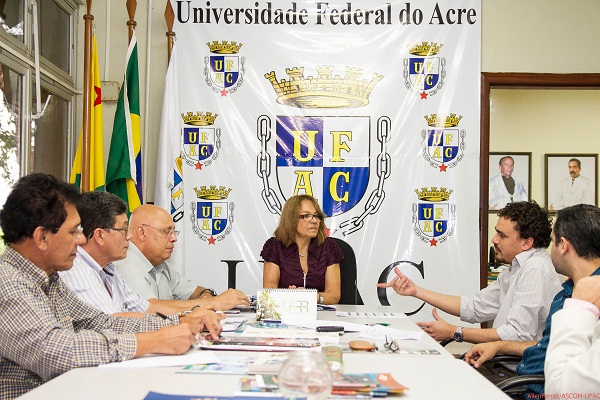 Reitora e Secretário de  Educação do Estado cumprem agenda de trabalho