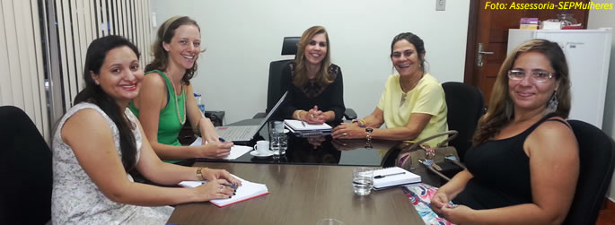 Ufac apoia SEPMulheres em execução de plano estadual