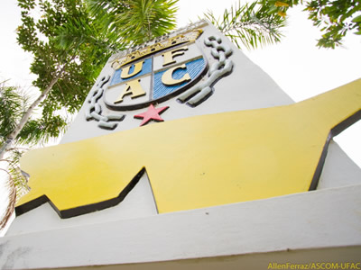 Ufac comemora - está entre as 20 faculdades brasileiras que mais aprovaram no VI Exame da OAB