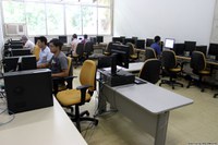 Ufac disponibiliza computadores nos campi de Rio Branco e Cruzeiro do Sul para estudantes se inscreverem no Sisu