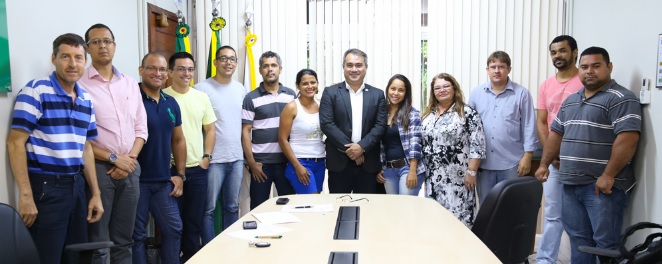 Ufac firma contrato para construção de bloco no Campus Floresta