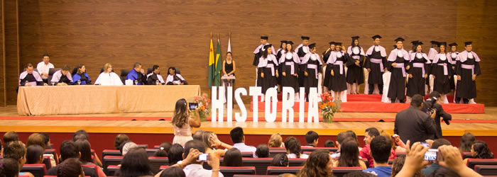 Ufac forma 18 novos historiadores