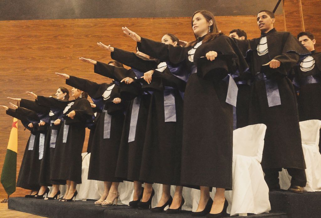 Ufac forma 27 engenheiros civis