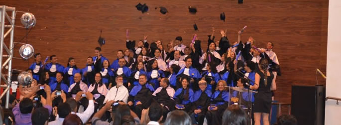 Ufac forma 38 novos profissionais nas áreas de Filosofia, Artes Cênicas e Ciências Sociais