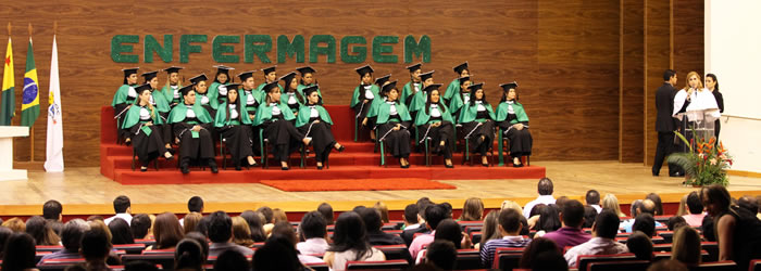 Ufac forma mais uma turma de Enfermagem