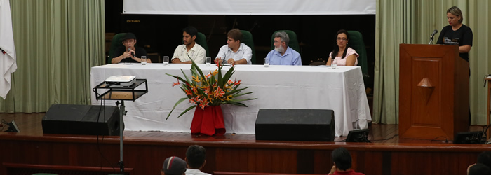 Ufac inicia simpósio que integra curso de mestrado em Letras