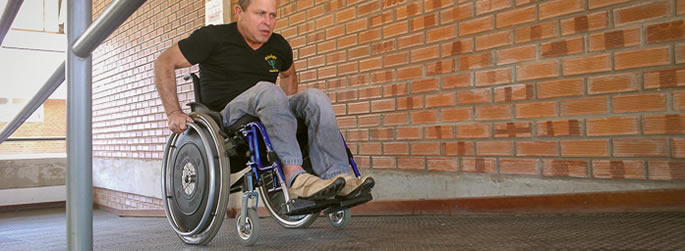 Ufac investe em melhorias na acessibilidade de pessoas com deficiência