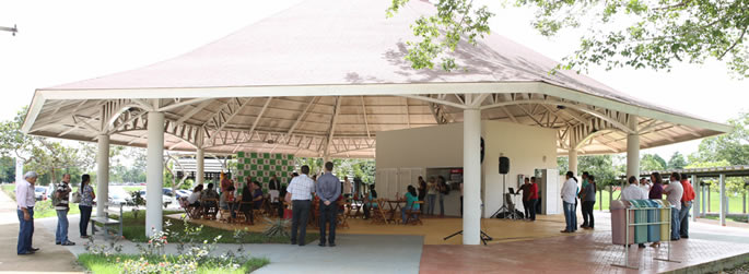 Ufac lança processo de seleção para administração de 2 últimos quiosques