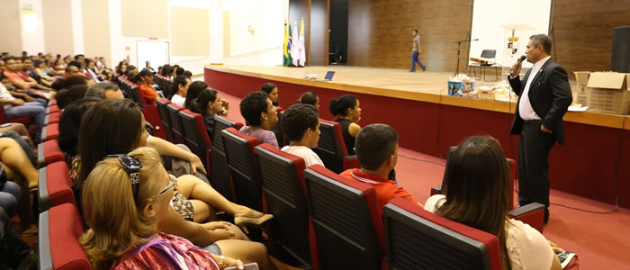 Ufac promove 2ª Encontro de Bolsistas   