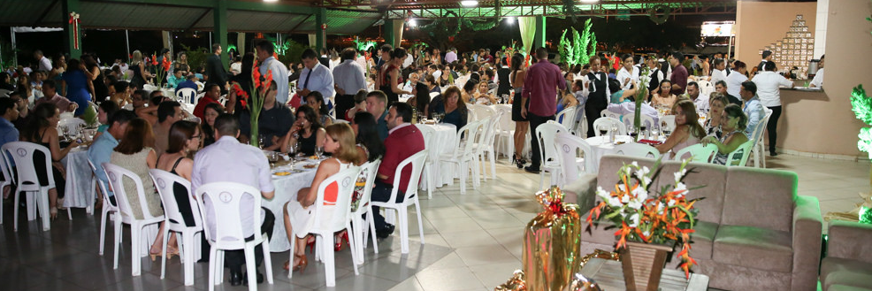 Ufac realiza noite de confraternização com servidores