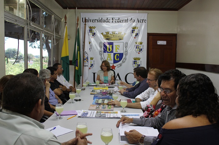 UFAC recebe avaliadores do INEP