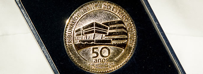 Ufac recebe honraria do Tribunal de Justiça