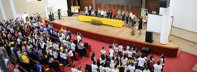 Ufac recebe lançamento da campanha ‘Maio Amarelo’