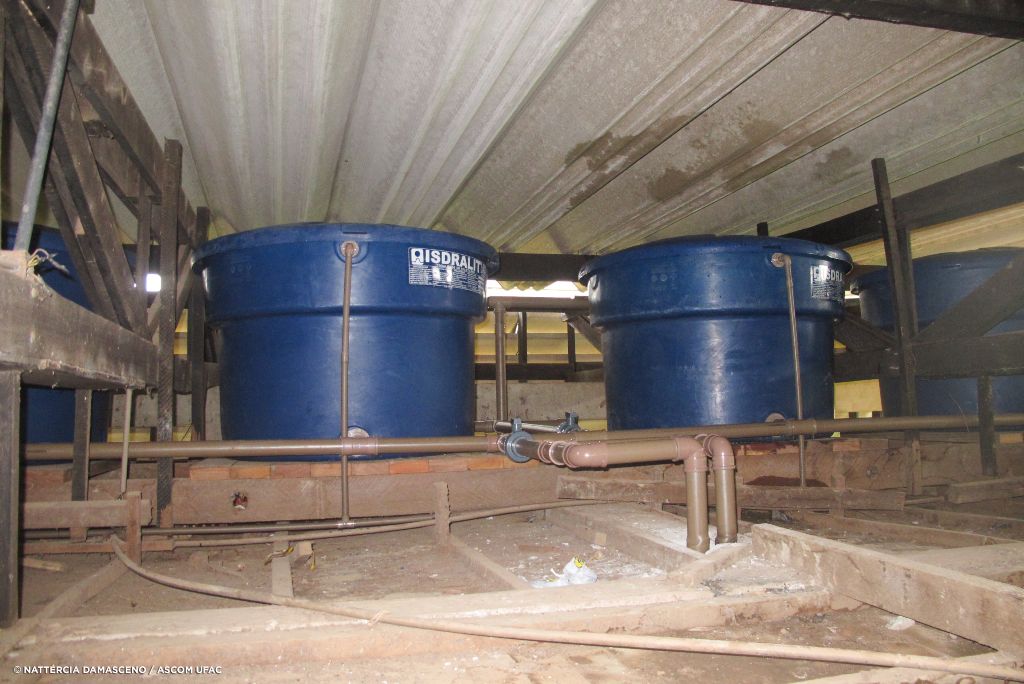 Ufac substitui 98 caixas d`água no campus Rio Branco