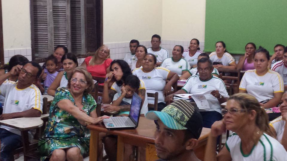 Violência contra a mulher é tema abordado na escola Lindaura Leitão